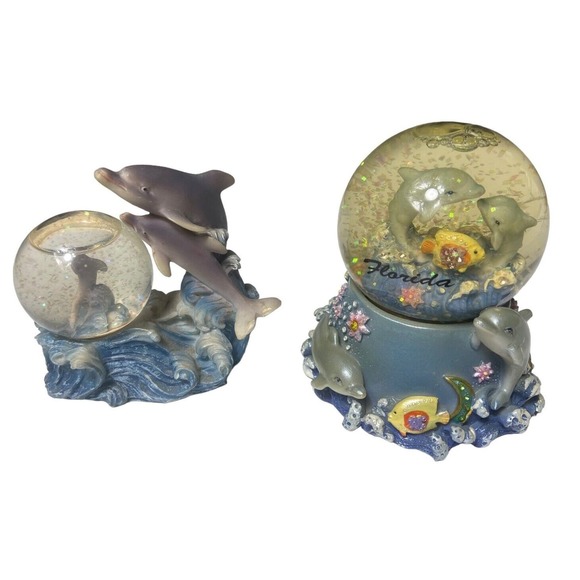 Pair Of Dolphins Glitter Snow Globes‎ Florida Globe ~ Dancing Dolphins In Waves - Picture 12 of 12